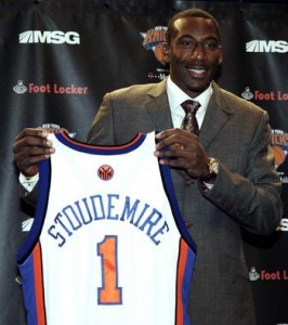 On June 30, 2010, Stoudemire became an unrestricted free agent. He signed a 5-year contract with the New York Knicks, immediately proclaiming, “The New York Knicks are back.”