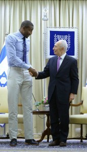 Meeting President Peres Photo Credit: Mark Neiman – Government Press Office