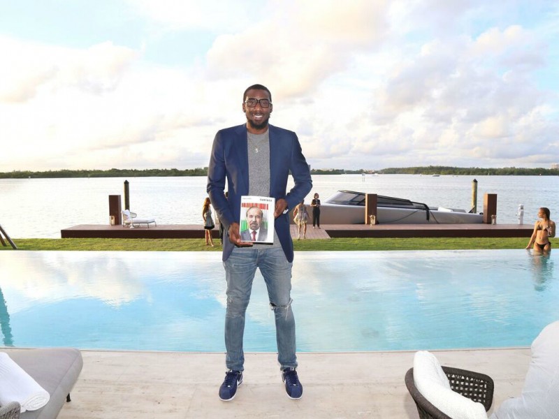 Surface Magazine hosted a luncheon featuring Stoudemire at a newly built mansion in Bal Harbour. STAT has a two-page spread in this month’s issue. 