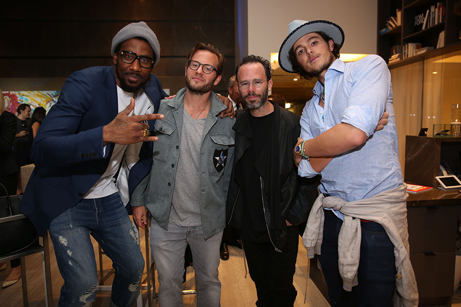 Pictured: Amar’e Stoudemire, George Bamford, Daniel Arsham (artist) & Matthew Chevallard (Del Tor) Photo Credit : Loamis, World Red Eye