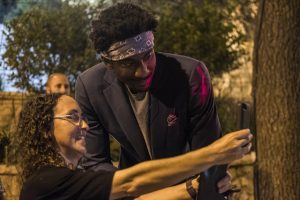 JERUSALEM, ISRAEL - AUGUST 09:  Amar'e Stoudemire and his wife seen during a contemporary art exhibition at Ana Tiho center on August 9, 2016 in Jerusalem, Israel. Amar'e joined Hapoel Jerusalem.  (Photo by Ilia Yefimovich/Getty Images)