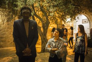 JERUSALEM, ISRAEL - AUGUST 09:  Amar'e Stoudemire and his wife seen during a contemporary art exhibition at Ana Tiho center on August 9, 2016 in Jerusalem, Israel. Amar'e joined Hapoel Jerusalem.  (Photo by Ilia Yefimovich/Getty Images)