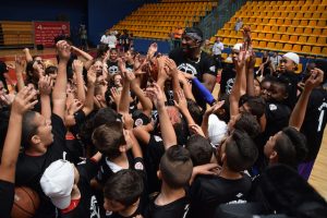 Amar'e Stoudemire host first basketball peace camp in Israel 